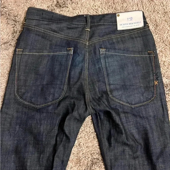 Scotch and Soda men’s jeans size 30 “Dean”. Fits closer to a 32 - Picture 11 of 14